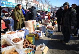 康帅傅 雷碧 昆明新广丰市场数百箱山寨食品被查 涉事经营户被立案调查